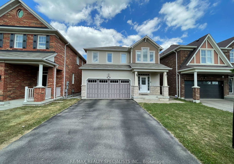 1025-tock-close-milton-ontario-w12301168