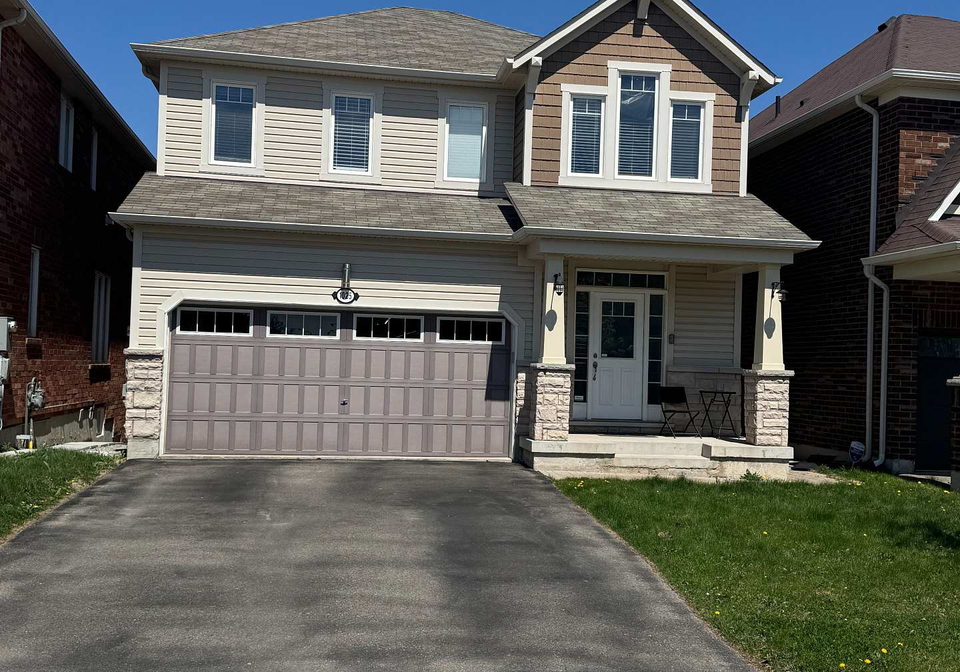1025-tock-close-milton-ontario-w12301168