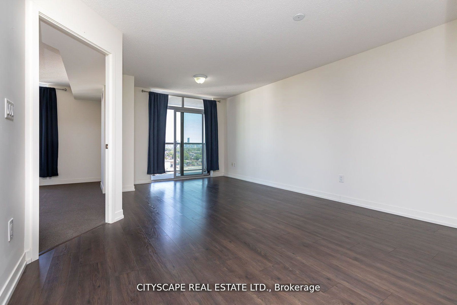812-lansdowne-avenue-toronto-ontario-w12301170