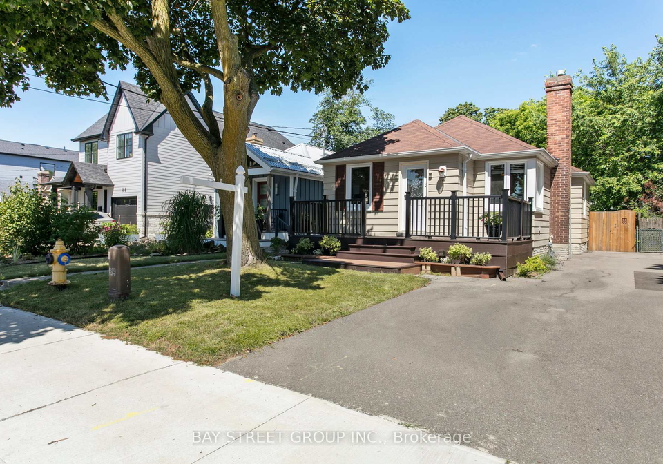 140-hillside-avenue-etobicoke-ontario-w12301261