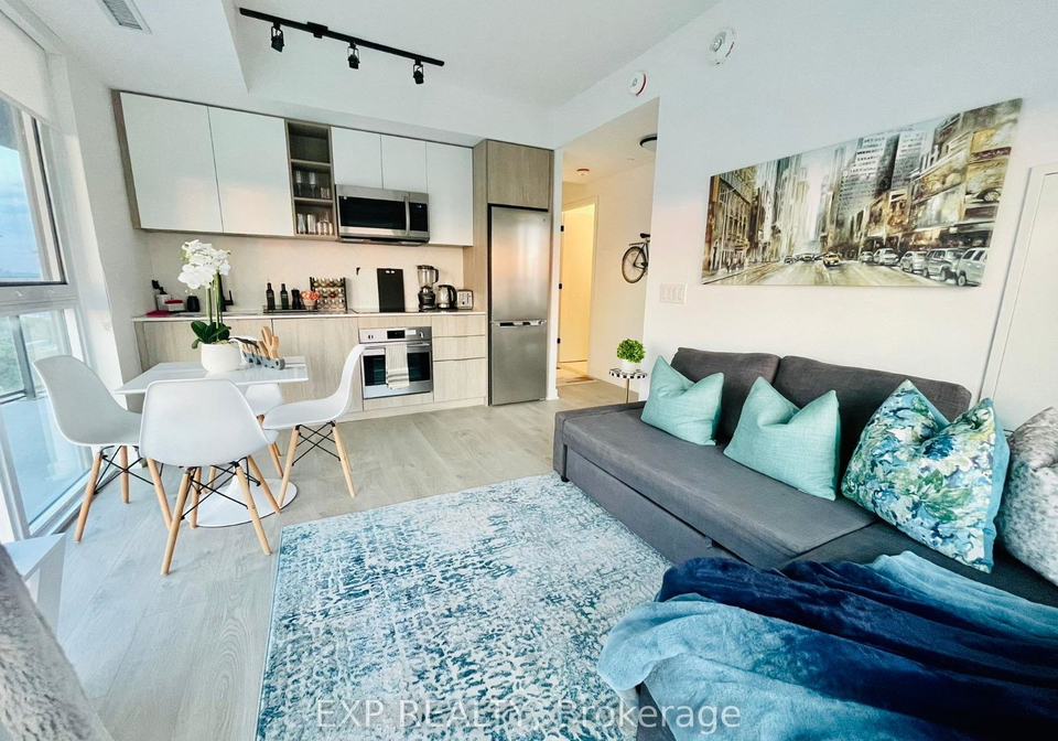 36-zorra-street-etobicoke-ontario-w12301438