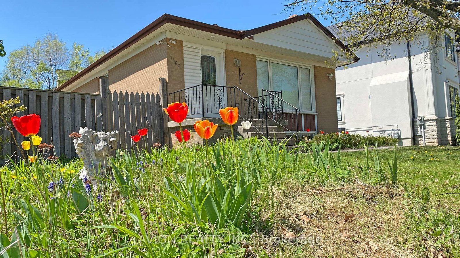 1480-pembroke-drive-oakville-ontario-w12301460