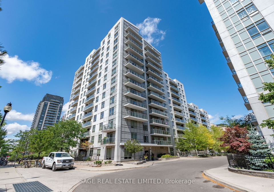816-lansdowne-avenue-toronto-ontario-w12301608
