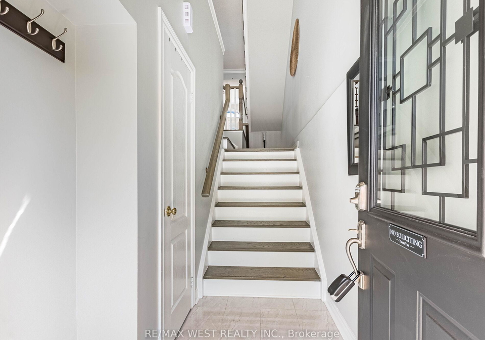 38-n-mendota-road-etobicoke-ontario-w12301745