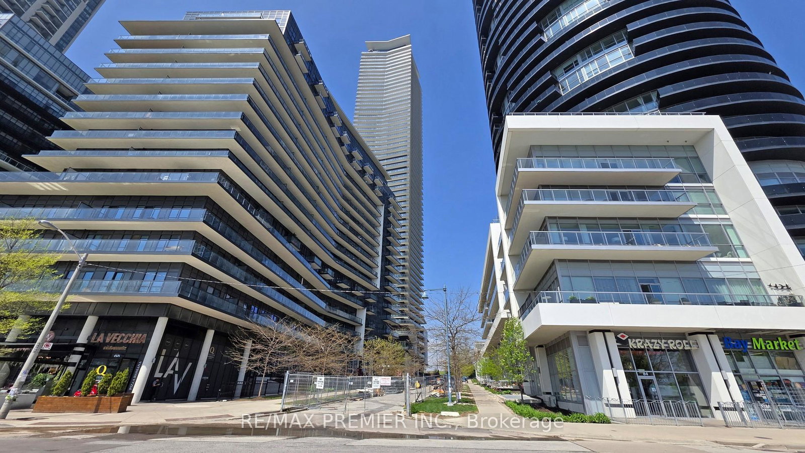 38-annie-craig-drive-etobicoke-ontario-w12302457