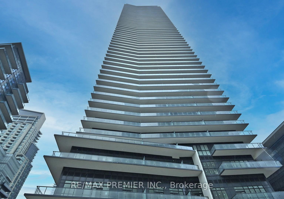 38-annie-craig-drive-etobicoke-ontario-w12302457