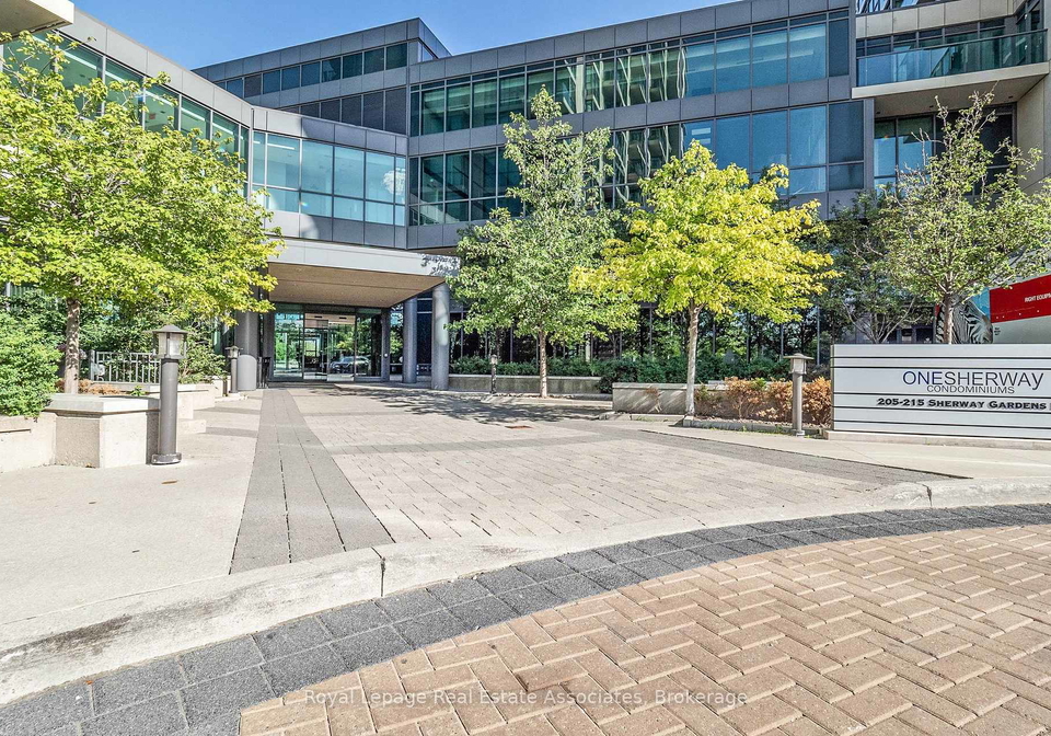 215-sherway-gardens-road-etobicoke-ontario-w12302537