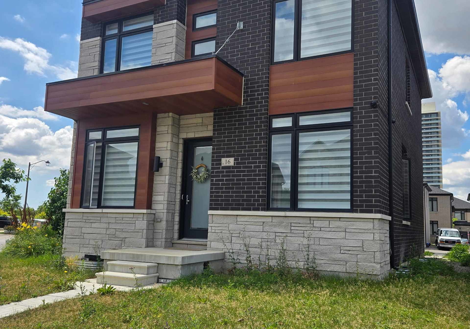 16-moorcroft-place-brampton-ontario-w12302559