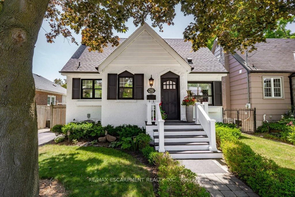 326-seneca-avenue-burlington-ontario-w12302564