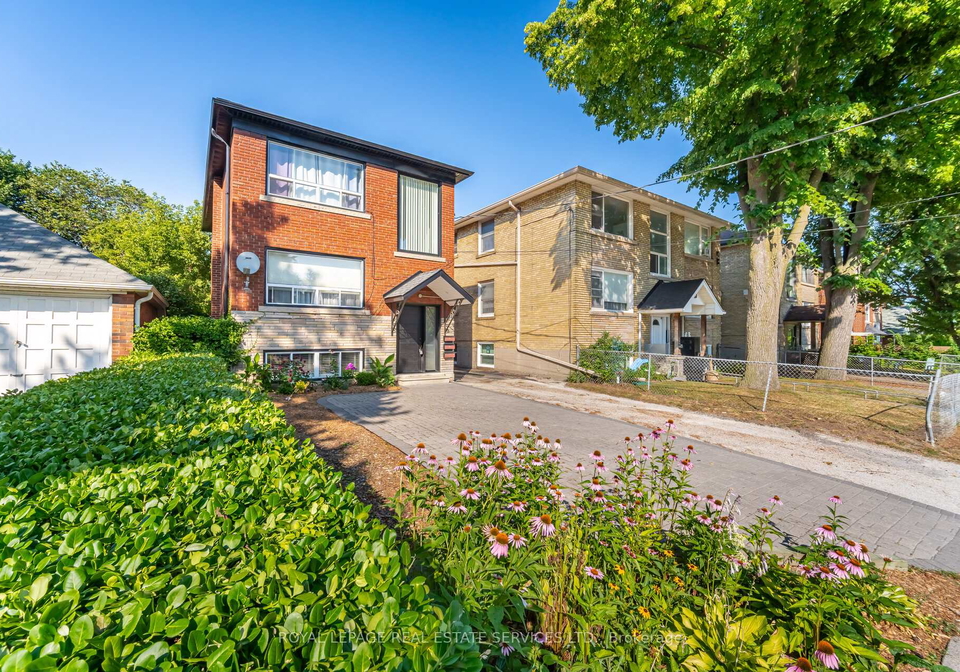 87-albert-avenue-etobicoke-ontario-w12302878