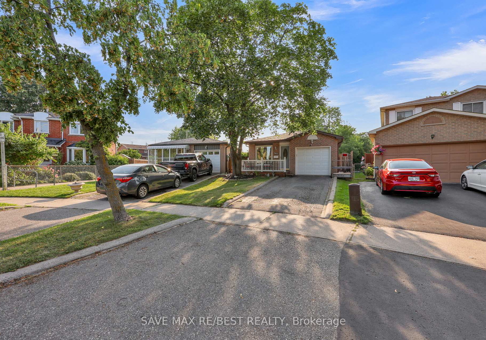 7035-hickling-crescent-mississauga-ontario-w12302948