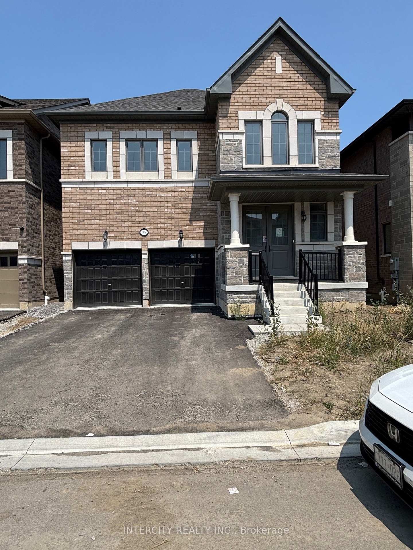 35-keyworth-crescent-brampton-ontario-w12303312
