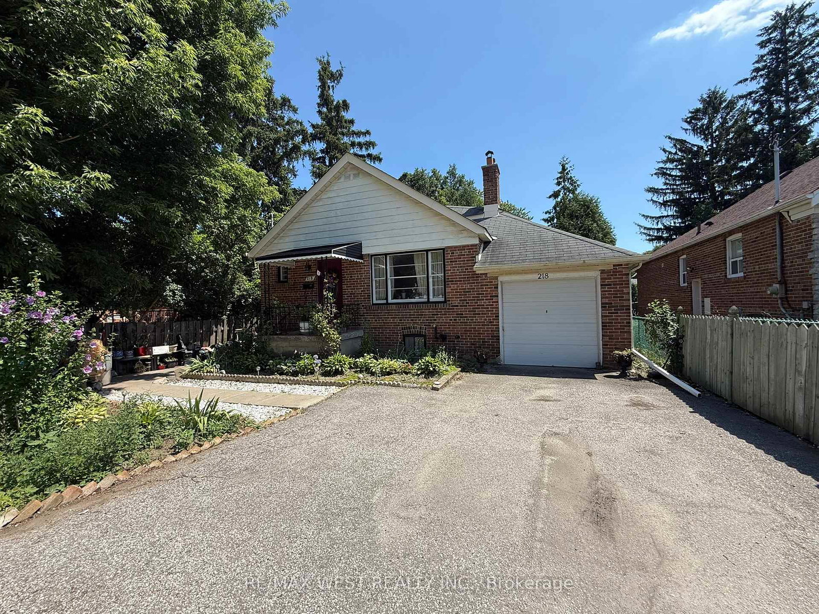 218-burnhamthorpe-road-etobicoke-ontario-w12303325