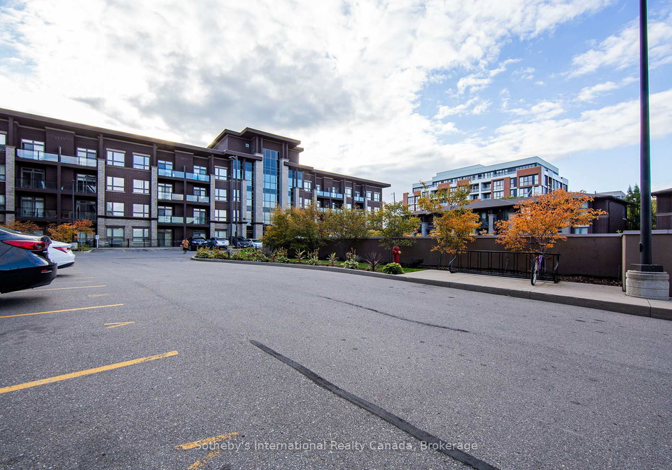 5020-corporate-drive-burlington-ontario-w12303346