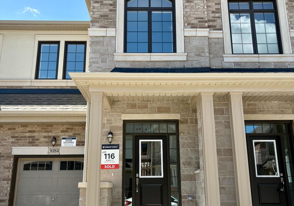 3084-harvard-gardens-oakville-ontario-w12303403