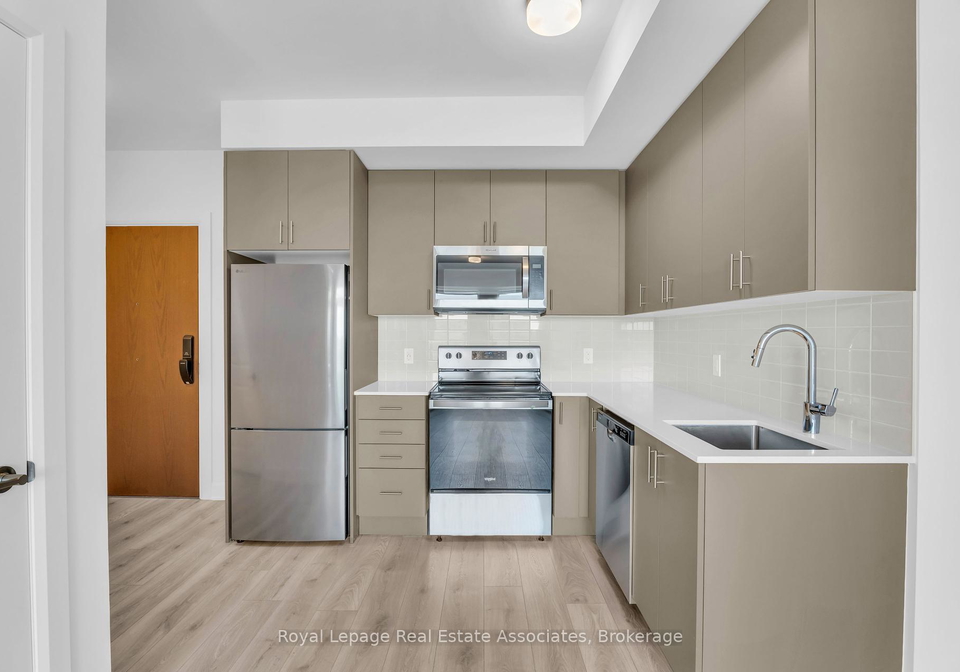3240-william-coltson-avenue-oakville-ontario-w12303531