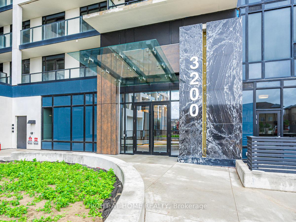 3200-william-coltson-avenue-oakville-ontario-w12303588