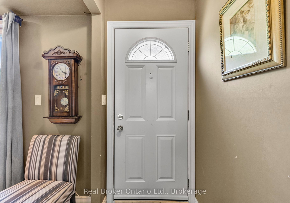 2111-meadowbrooroad-burlington-ontario-w12303601