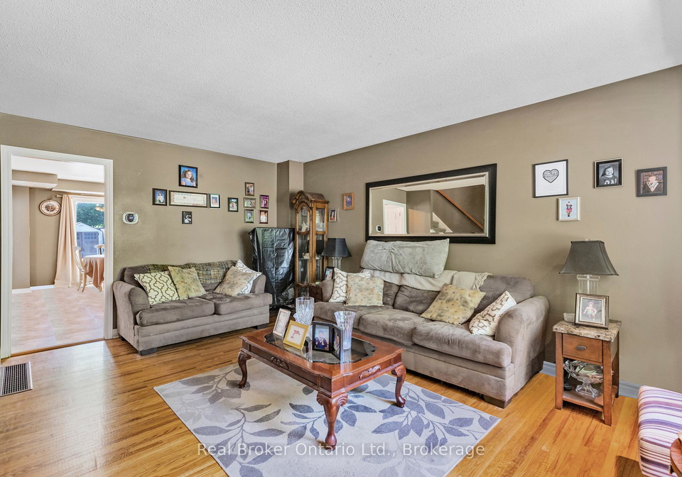 2111-meadowbrooroad-burlington-ontario-w12303601