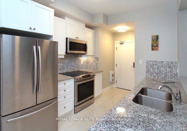 2338-taunton-road-oakville-ontario-w12303799