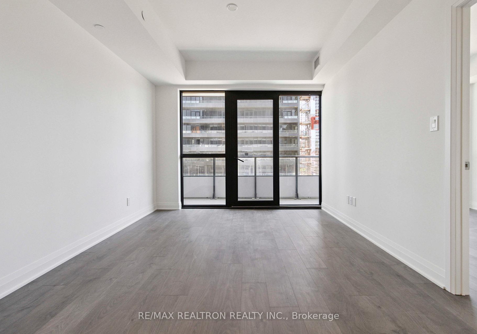 4015-the-exchange-na-mississauga-ontario-w12303843