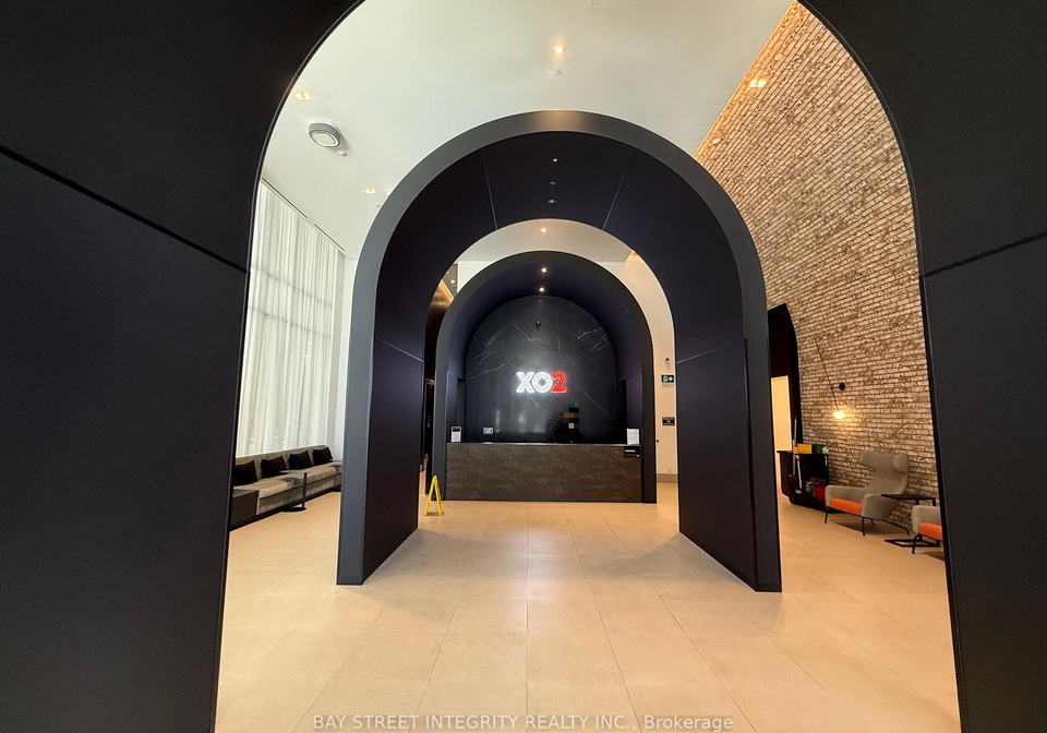 285-dufferin-street-toronto-ontario-w12303867