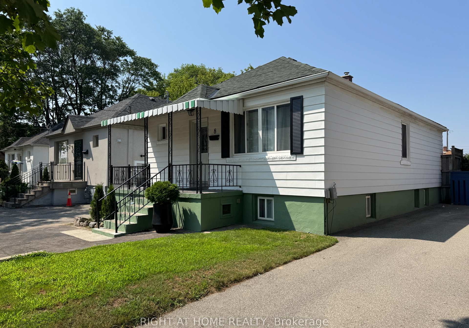 8-culnan-avenue-etobicoke-ontario-w12303911