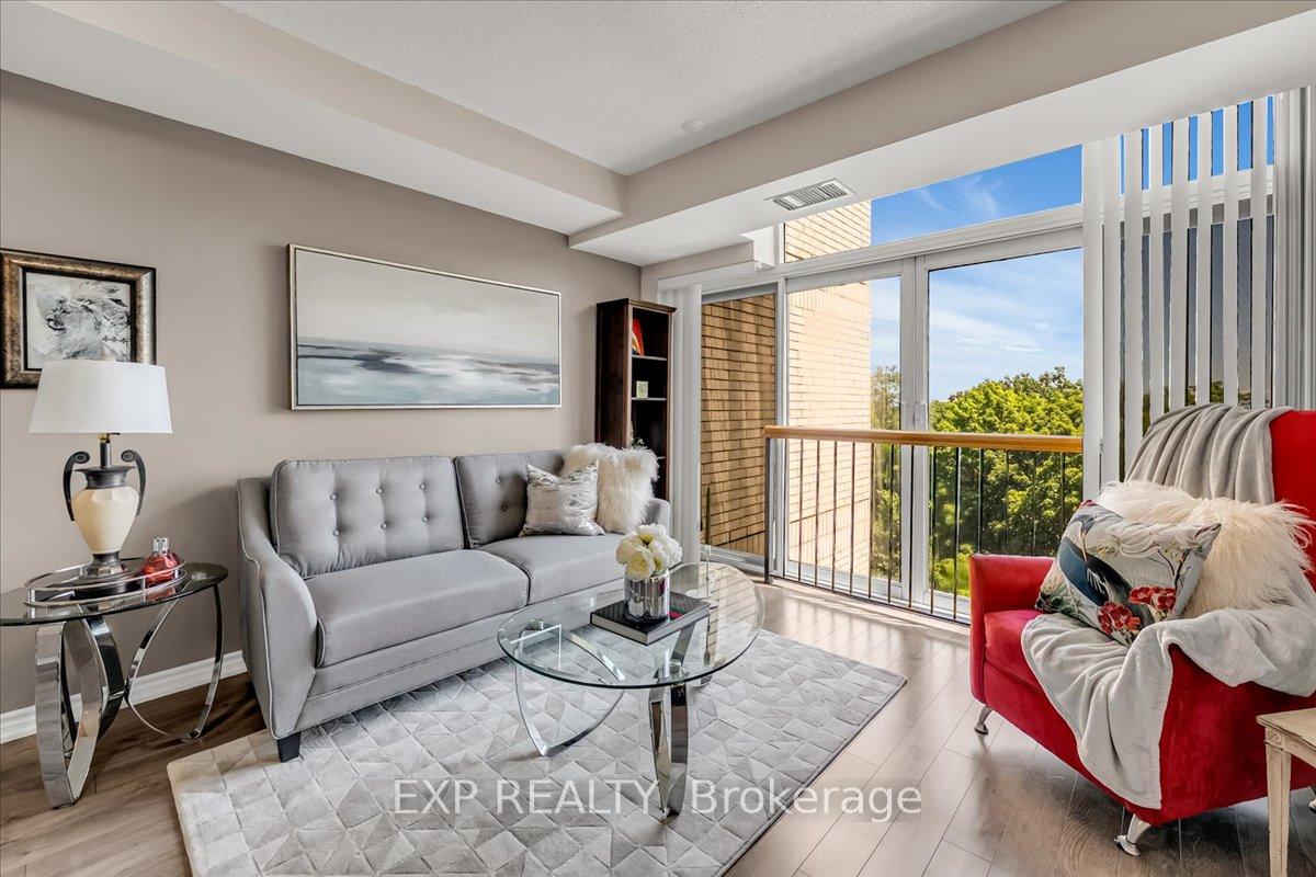 200-burnhamthrope-road-e-e-mississauga-ontario-w12303928