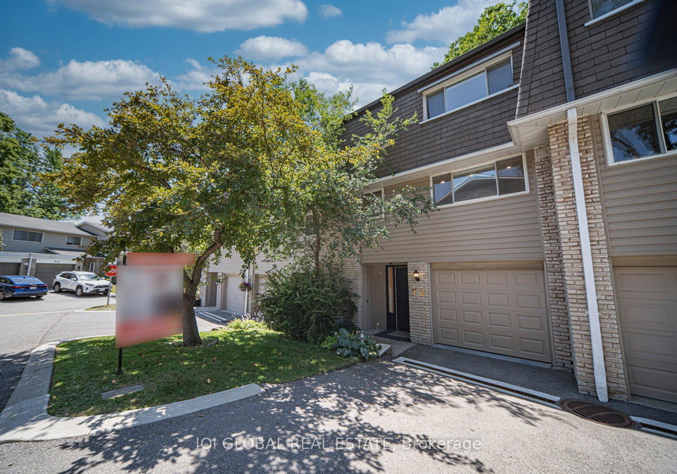 1270-gainsborough-drive-oakville-ontario-w12303977