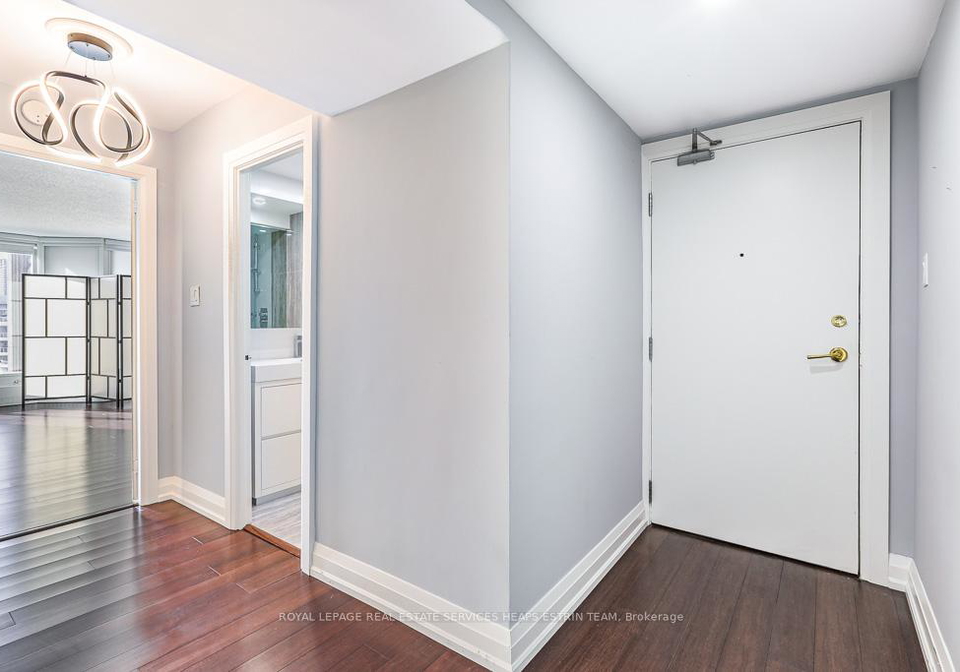 2045-lake-shore-boulevard-w-w-etobicoke-ontario-w12304059
