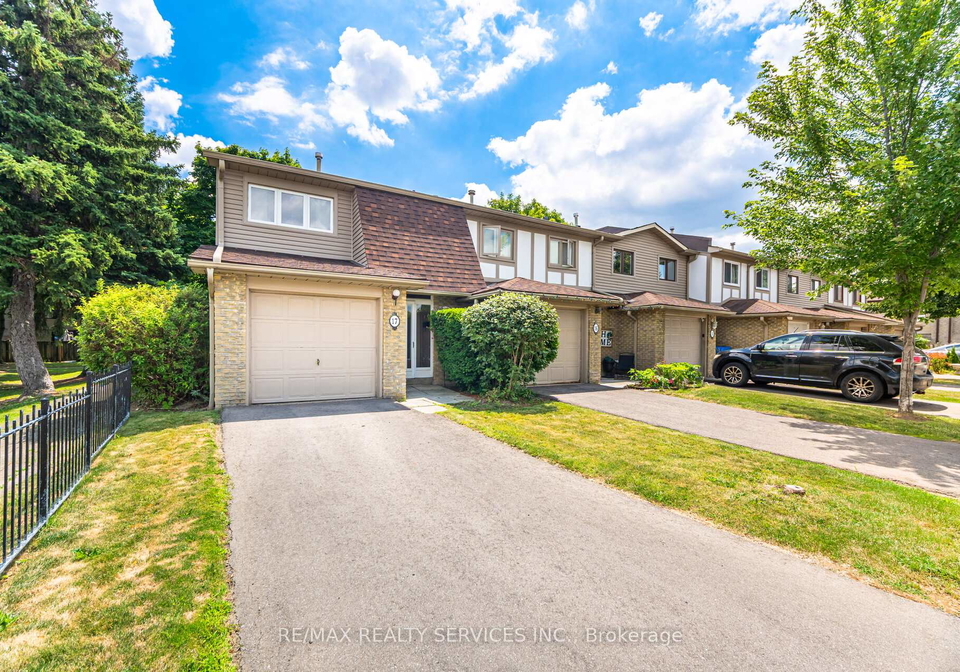 gloucester-place-brampton-ontario-w12304067