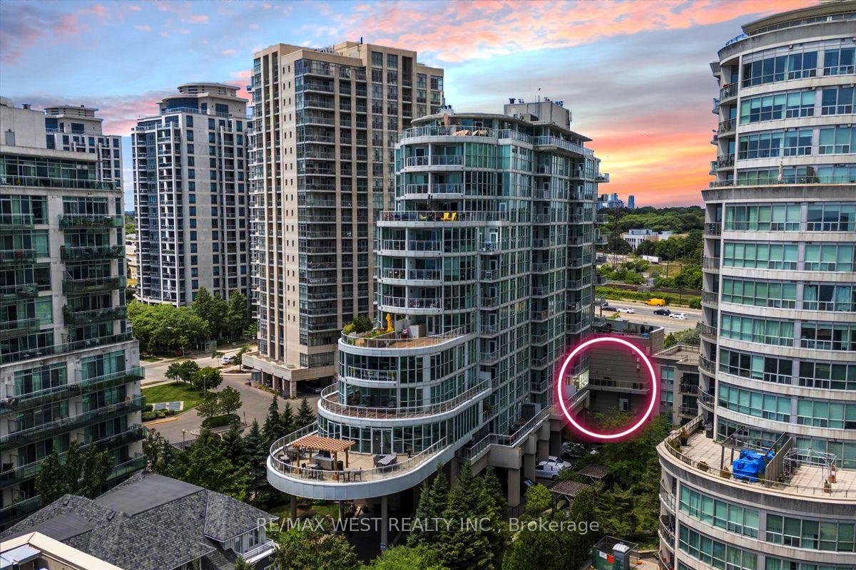 2067-lake-shore-boulevard-w-w-etobicoke-ontario-w12304147