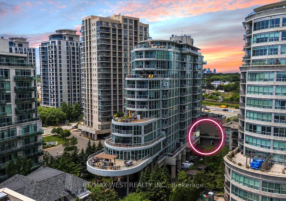 2067-lake-shore-boulevard-w-w-etobicoke-ontario-w12304147