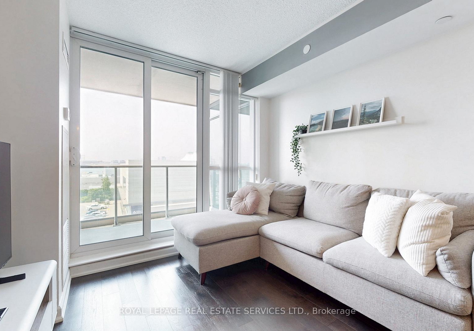 205-sherway-gardens-road-etobicoke-ontario-w12304280