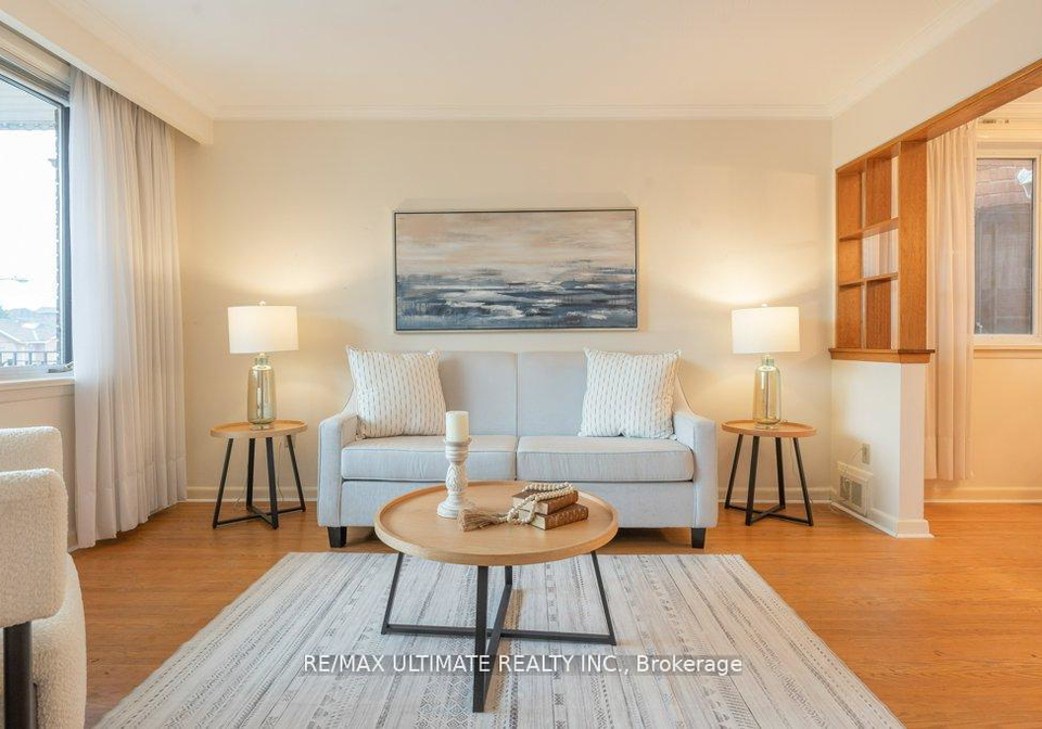 28-lacey-avenue-toronto-ontario-w12304333
