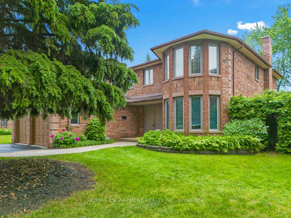 1232-saginaw-crescent-mississauga-ontario-w12304382
