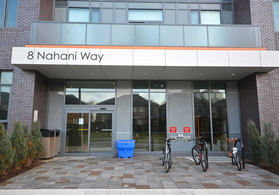 8-nahani-way-mississauga-ontario-w12304429
