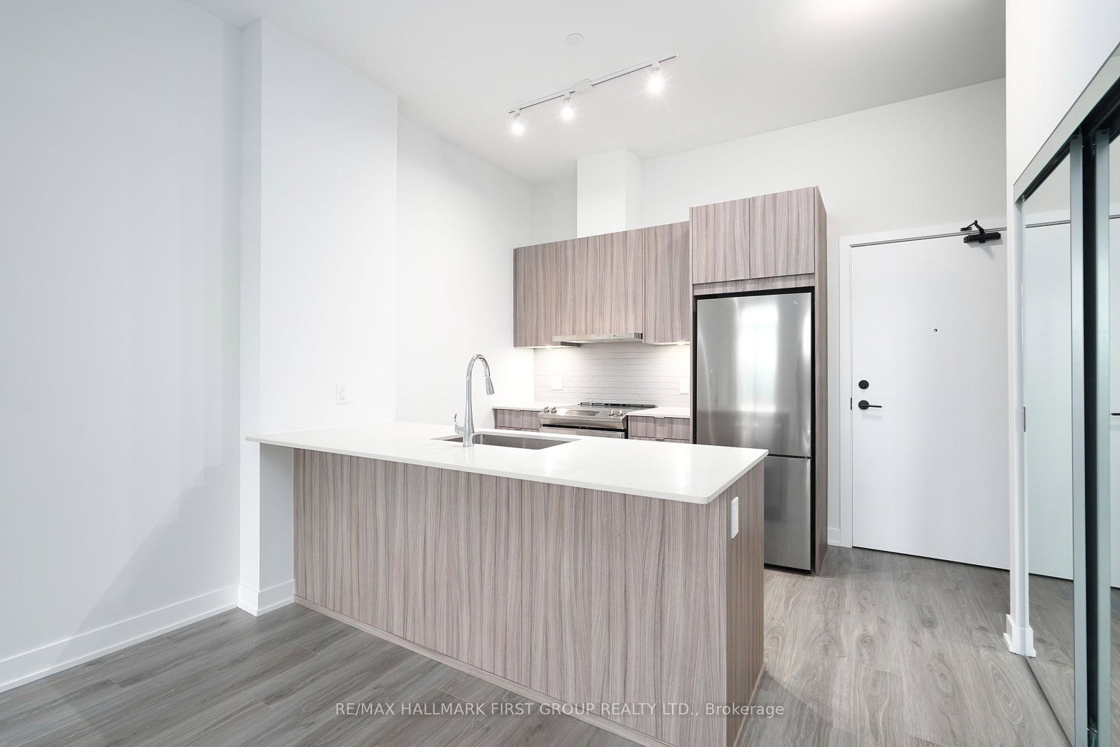 4130-parkside-village-drive-mississauga-ontario-w12304717