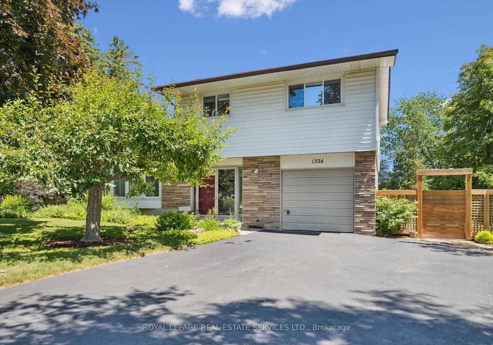 1324-elgin-crescent-oakville-ontario-w12304951