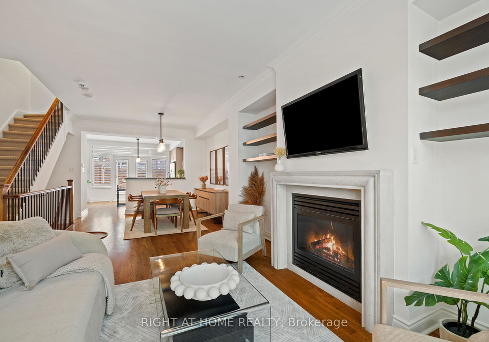 245-van-dusen-boulevard-etobicoke-ontario-w12305053
