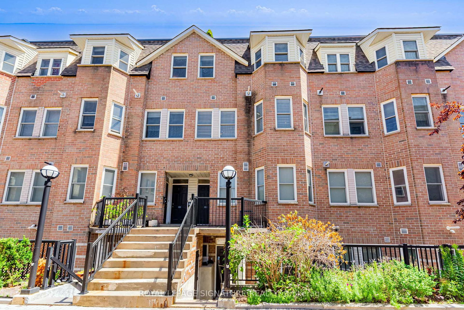 760-lawrence-avenue-w-w-north-york-ontario-w12305246