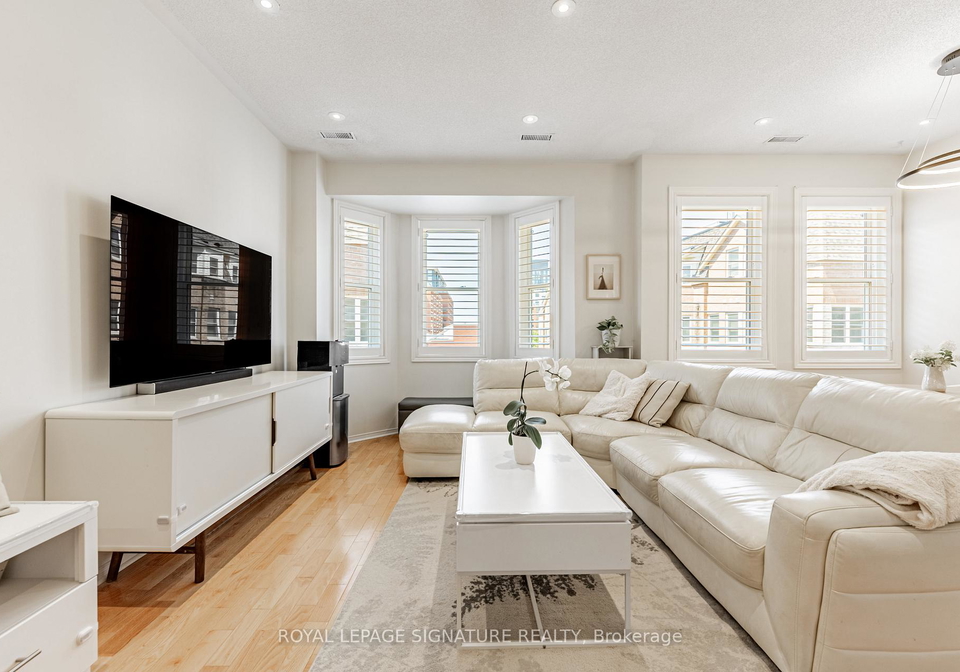 760-lawrence-avenue-w-w-north-york-ontario-w12305246