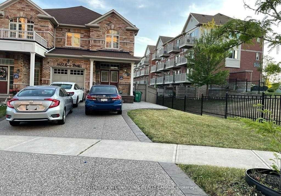 5622-lucy-drive-mississauga-ontario-w12305404