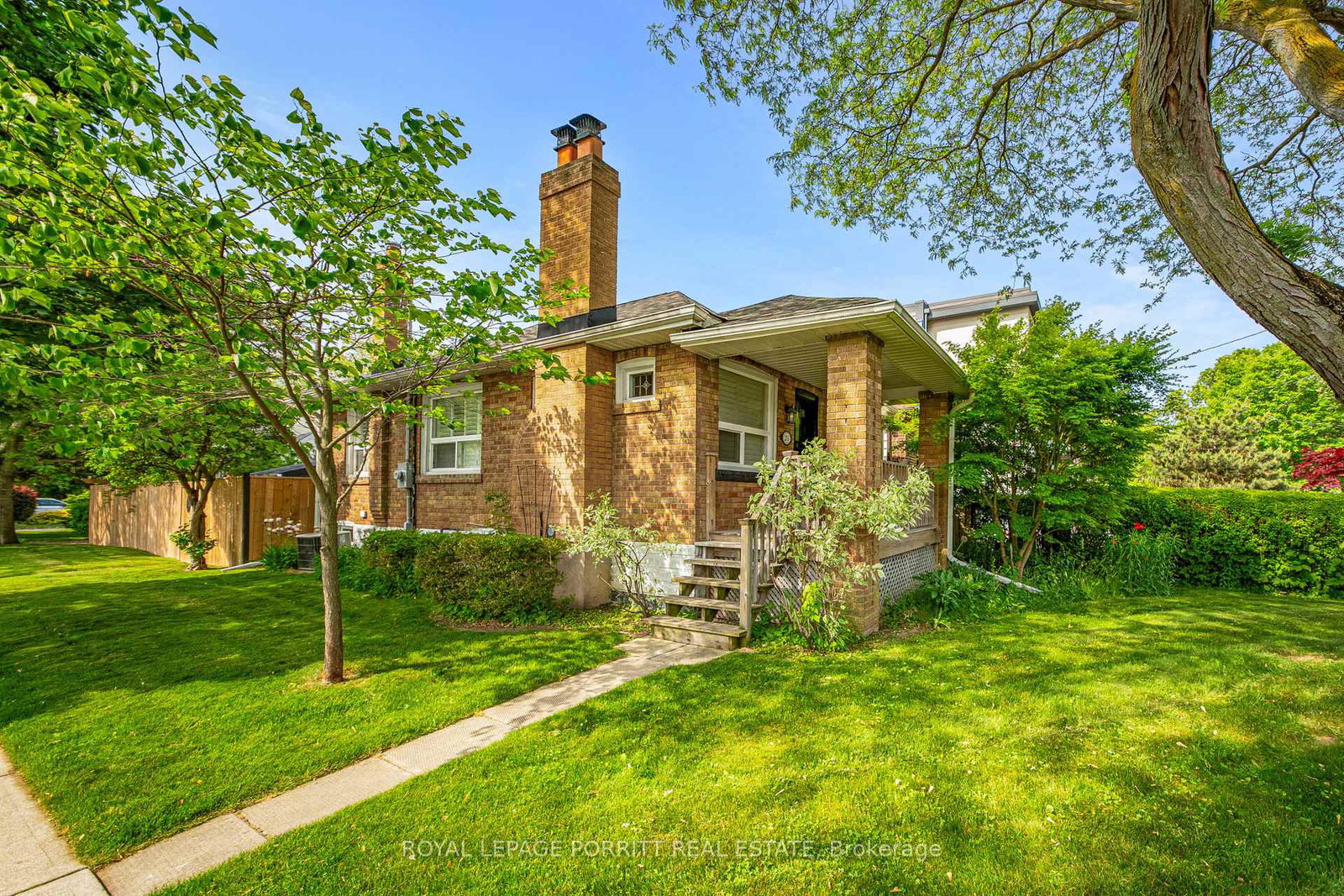 25-ash-crescent-etobicoke-ontario-w12305644