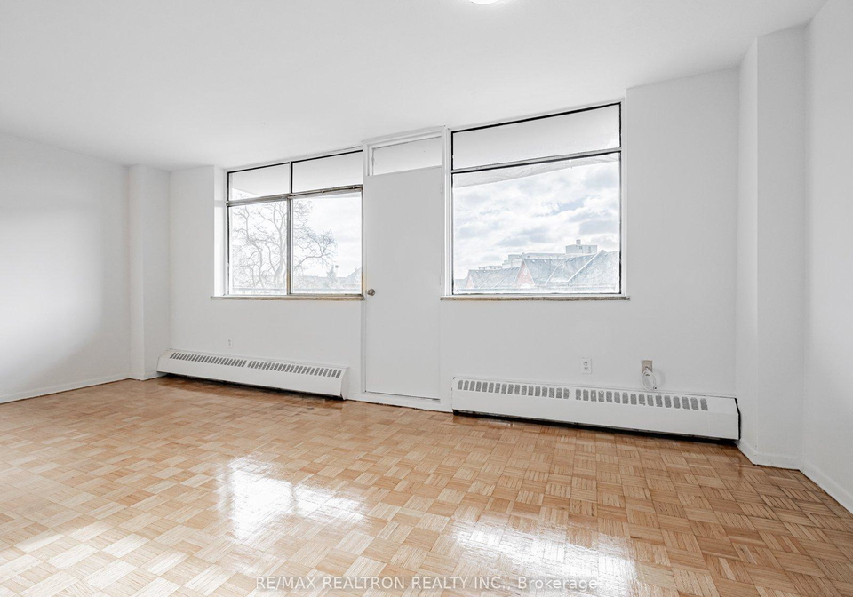 2255-weston-road-north-york-ontario-w12305834