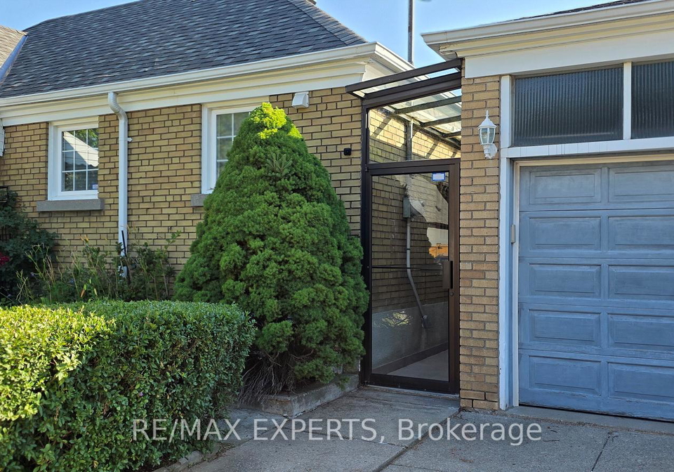 115-strathnairn-avenue-north-york-ontario-w12305867