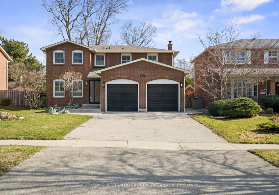 1489-jasmine-crescent-oakville-ontario-w12306037
