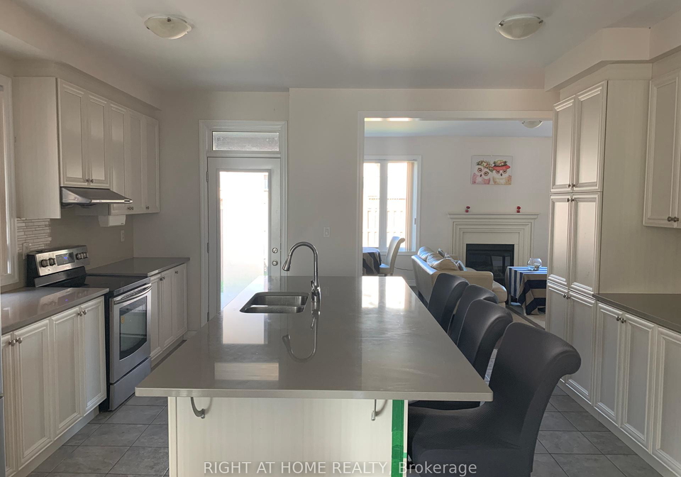 3131-preserve-drive-oakville-ontario-w12306153