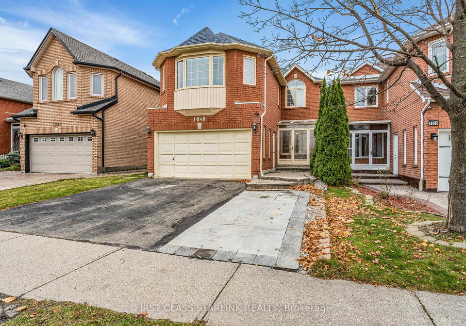 1048-charminster-crescent-mississauga-ontario-w12306174