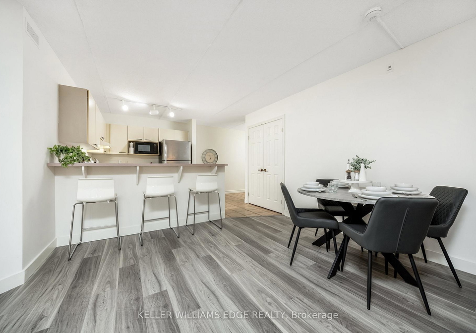 2030-cleaver-avenue-burlington-ontario-w12306176